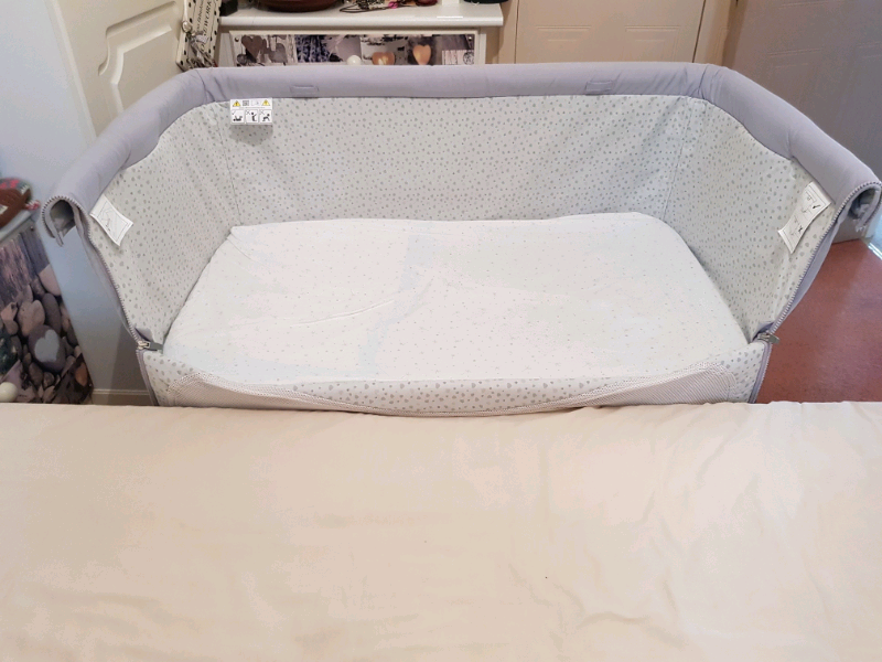 shnuggle next to me crib